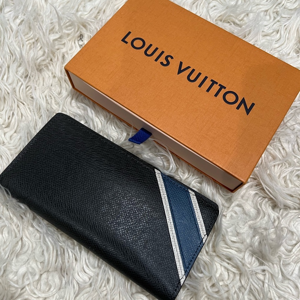 Authentic Louis Vuitton Wallet